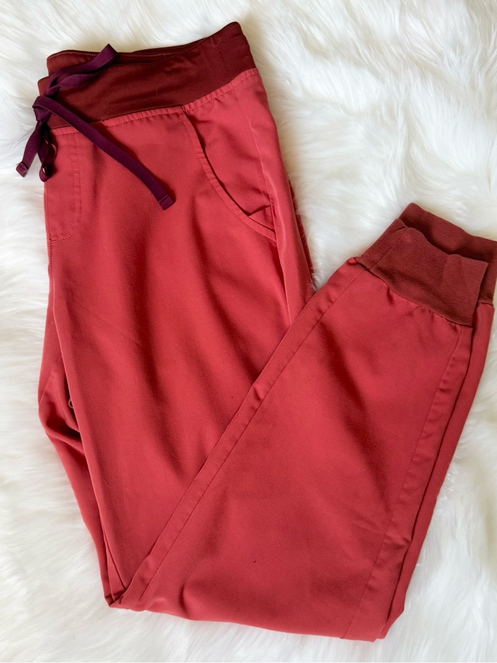 Figs “Spiced Cider” Zamora Jogger Scrubs size M
